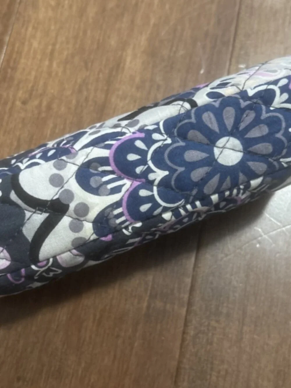 Vera Bradley Cosmetic Case Mimosa Medallion Zip Quilted Travel Bag 8”x3”x1.5”